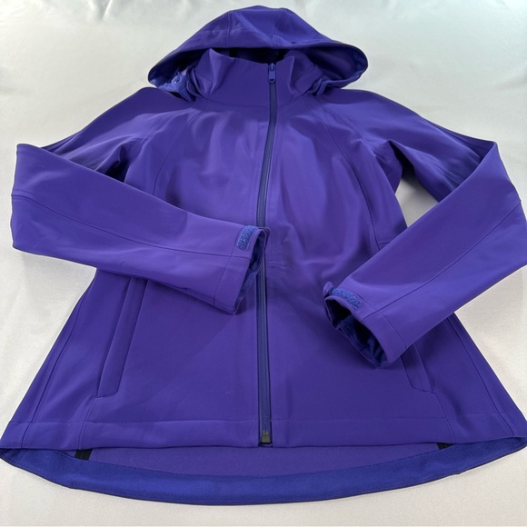 Athleta Glacier Soft Shell Jacket Women’s Small Purple Hooded Activewear EUC - Picture 2 of 9